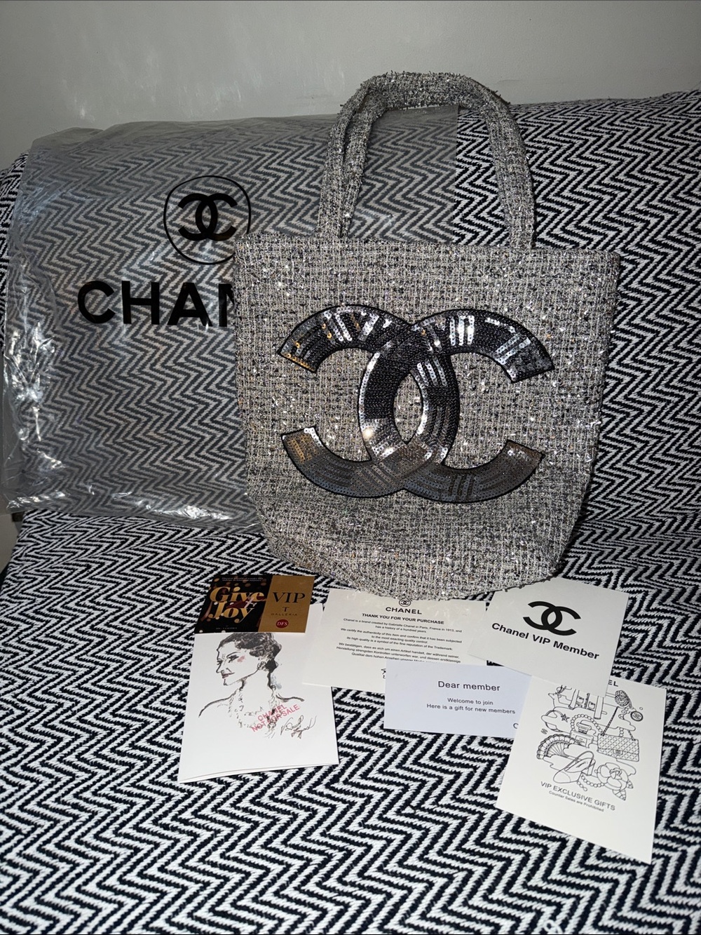 CHANEL Gray Tweed Tote with Sequined CC Logo VIP gift purchase